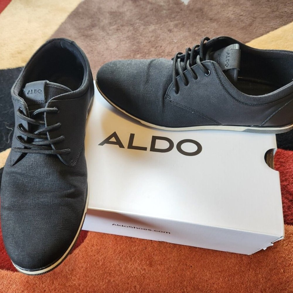 Aldo Black dress shoe, 10